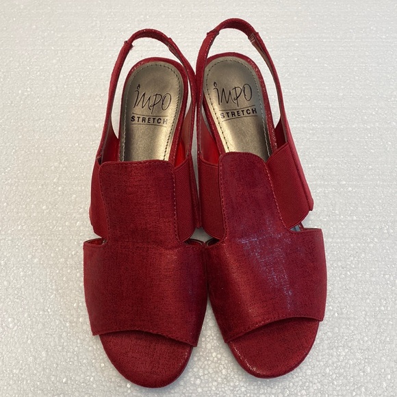 Wedge Sandals - Picture 1 of 9